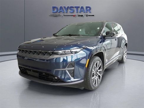 Used 2025 Jeep Wagoneer S Limited image 34