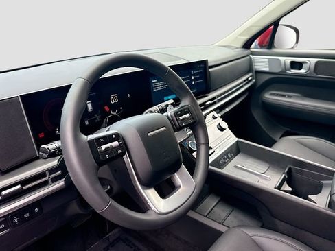 Used 2026 Hyundai Santa Fe SEL FWD image 9