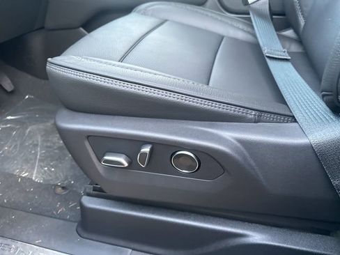 New 2026 GMC Yukon XL Denali w/ Sun & Power Step Package image 18