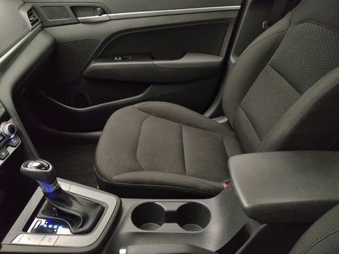 Used 2020 Hyundai Elantra Value Edition w/ Cargo Package (C1) image 26