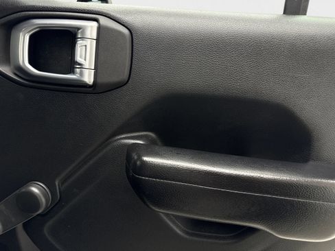 Used 2021 Jeep Wrangler Unlimited Sport AWD/4WD image 45