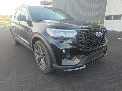 Used 2026 Ford Explorer ST AWD/4WD image 1