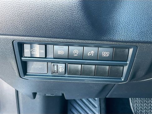 Used 2025 Toyota Tundra SR5 image 10