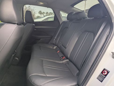 Used 2023 Hyundai Sonata Limited image 19