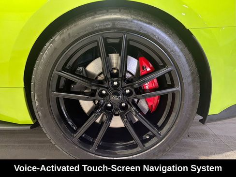 Used 2020 Ford Mustang Shelby GT500 w/ Technology Package image 15