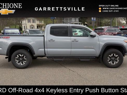 Used 2018 Toyota Tacoma TRD Off-Road image 1