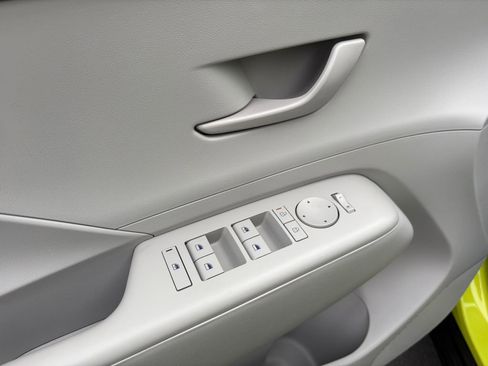 Used 2024 Hyundai Kona SEL image 24