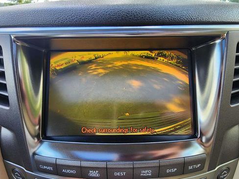 Used 2010 Lexus LX 570 4WD image 28