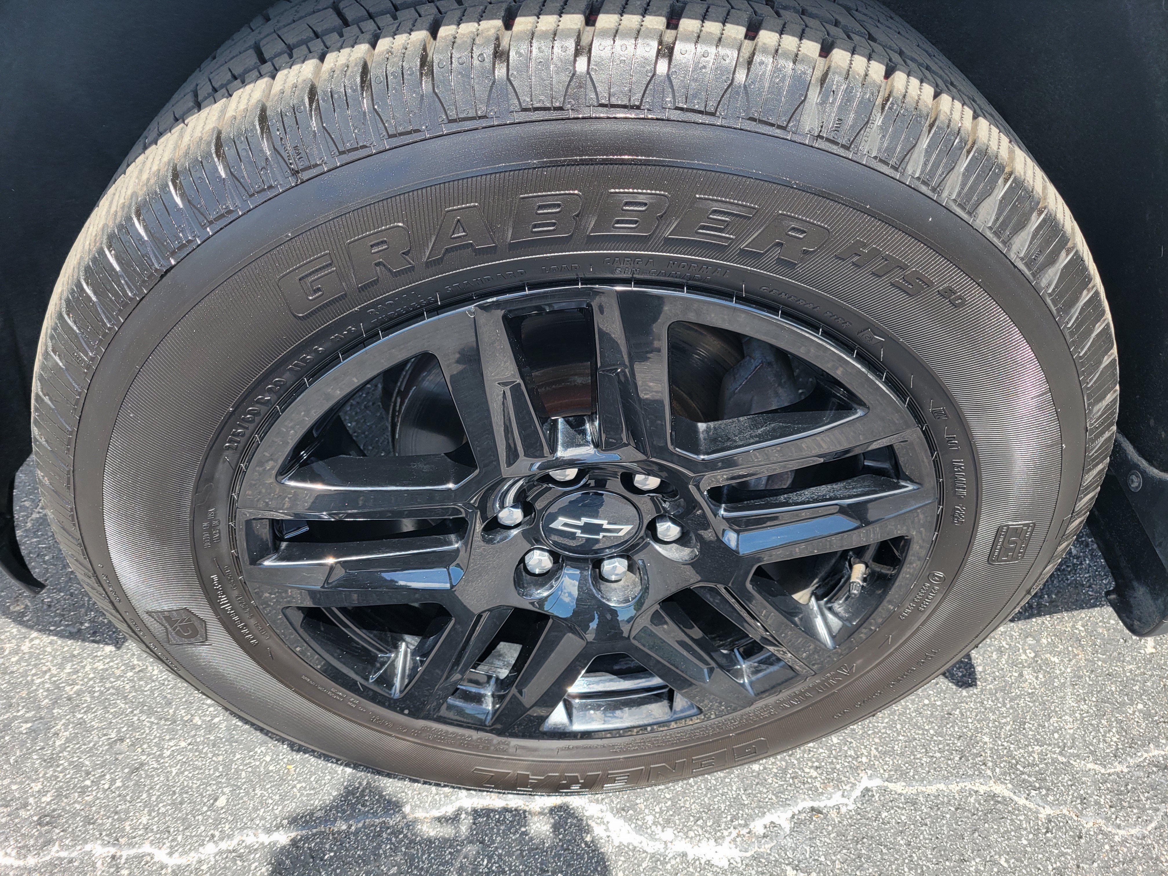 Used 2022 Chevrolet Silverado 1500 Custom AWD/4WD image 38