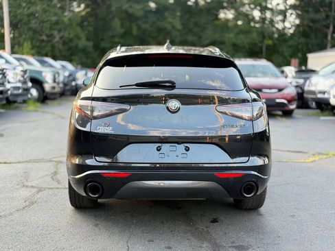 Used 2021 Alfa Romeo Stelvio Ti Sport AWD/4WD image 4