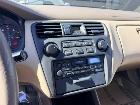 Used 1998 Honda Accord LX image 13