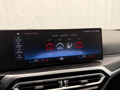 Used 2024 BMW 330e xDrive AWD/4WD image 39