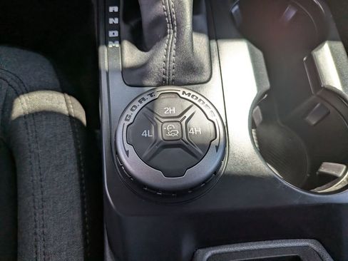 Used 2025 Ford Bronco Big Bend AWD/4WD image 29