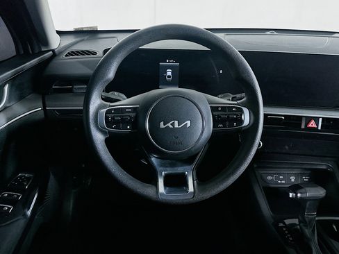 Used 2025 Kia K5 LXS image 17
