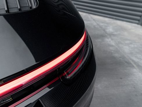 Certified 2024 Porsche 911 Carrera T image 32