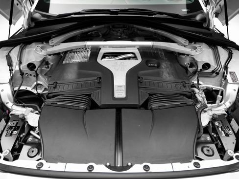 Used 2023 Aston Martin DBX 707 AWD/4WD image 75