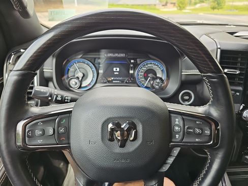 Used 2022 RAM 1500 Limited AWD/4WD image 22