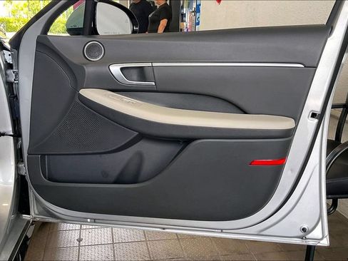 Used 2025 Hyundai Sonata SEL FWD image 20