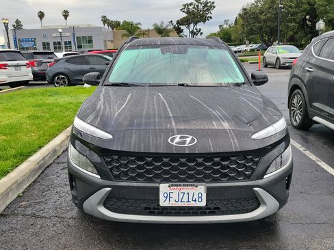 Certified 2023 Hyundai Kona SEL image 2