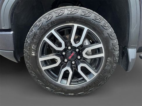Used 2023 GMC Sierra 1500 AT4 w/ AT4 Premium Package image 13