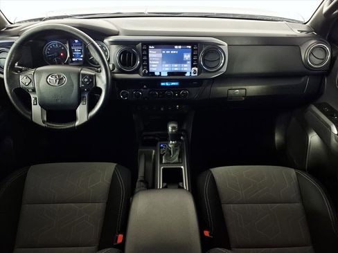 Used 2023 Toyota Tacoma TRD Off-Road image 14