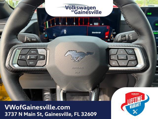 Used 2024 Ford Mustang Coupe RWD image 22