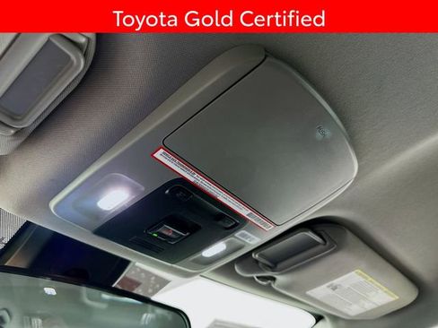 Certified 2022 Toyota Camry LE image 20
