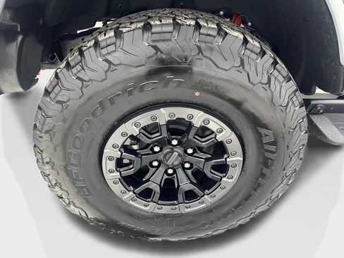 Used 2024 Ford Bronco Raptor w/ Interior Carbon Fiber Pack 6 AWD/4WD image 85