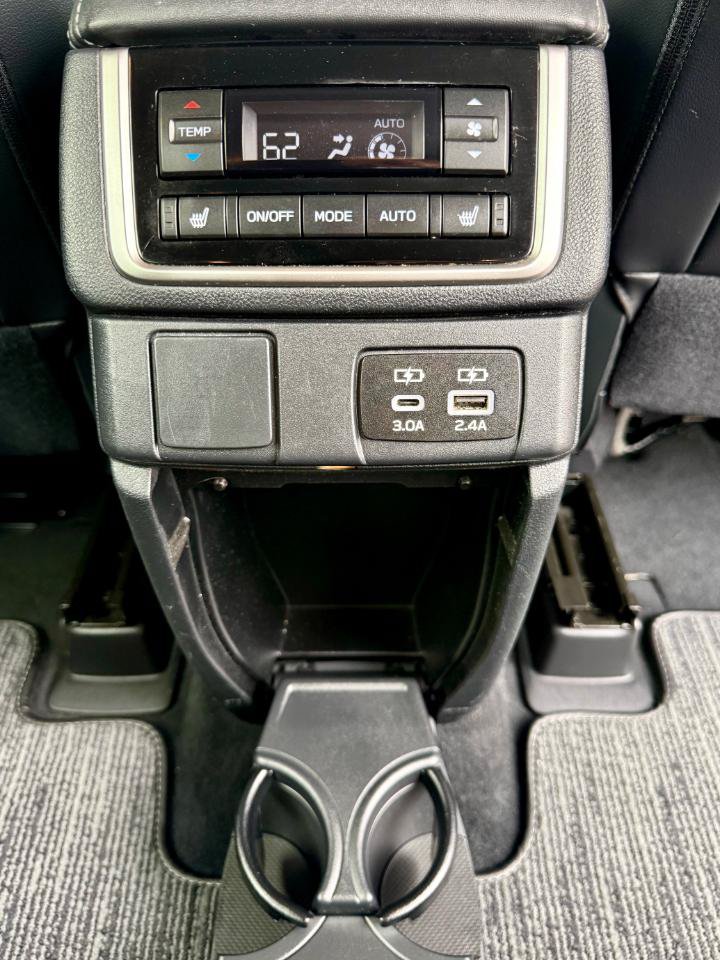 Used 2023 Subaru Ascent Limited AWD/4WD image 34