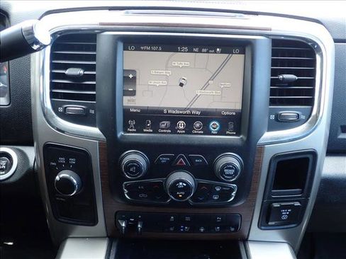 Used 2015 RAM 2500 Laramie AWD/4WD image 15