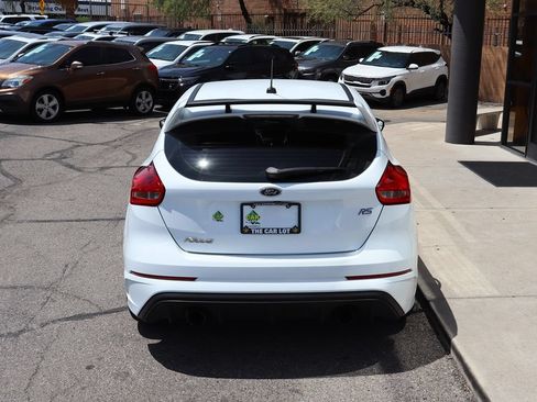 Used 2017 Ford Focus RS AWD/4WD image 10