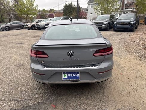 Used 2023 Volkswagen Arteon SE FWD image 4