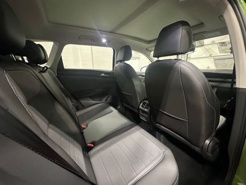 New 2026 Volkswagen Taos SE AWD/4WD image 13