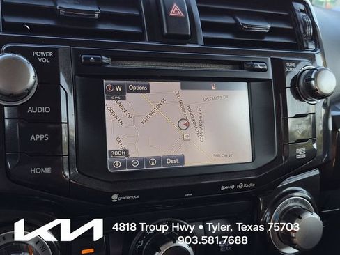 Used 2017 Toyota 4Runner TRD Off-Road Premium AWD/4WD image 36