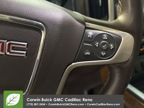 Used 2018 GMC Sierra 1500 SLT image 16