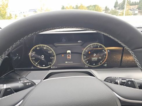 New 2026 INFINITI QX80 Luxe image 29