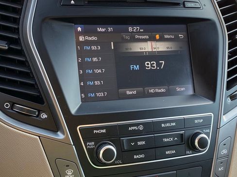 Used 2017 Hyundai Santa Fe Sport image 14