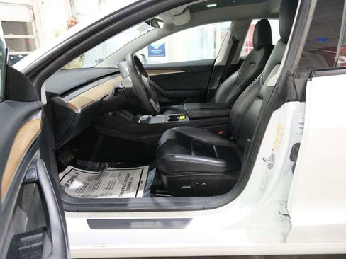 Used 2023 Tesla Model 3 Standard Range RWD image 17