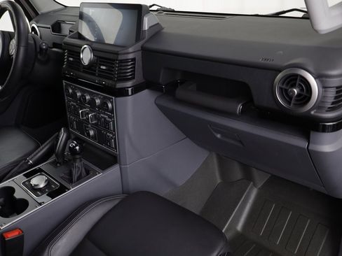 Used 2024 INEOS Grenadier Fieldmaster Edition image 23