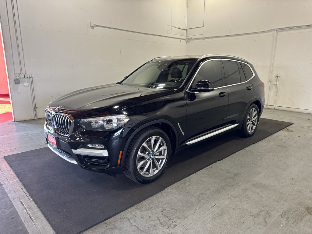 Used 2019 BMW X3 xDrive30i w/ Driving Assistance Package AWD/4WD image 3