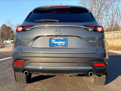 Certified 2023 MAZDA CX-9 Carbon Edition image 4