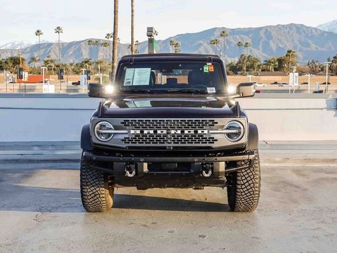 Used 2024 Ford Bronco Badlands AWD/4WD image 3