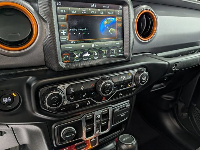 Used 2022 Jeep Gladiator Mojave w/ LED Lighting Group AWD/4WD image 20