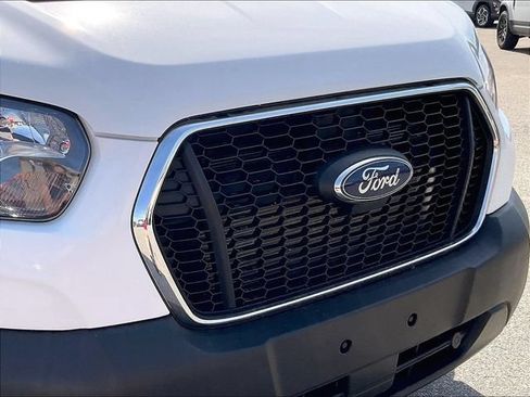 Used 2025 Ford Transit 250 Low Roof w/ Exterior Upgrade Package RWD image 27