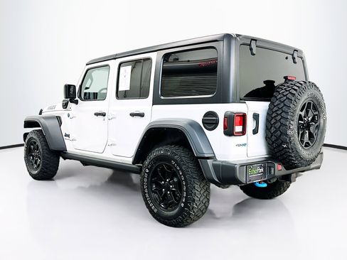Used 2023 Jeep Wrangler Unlimited w/ Cold Weather Group image 5