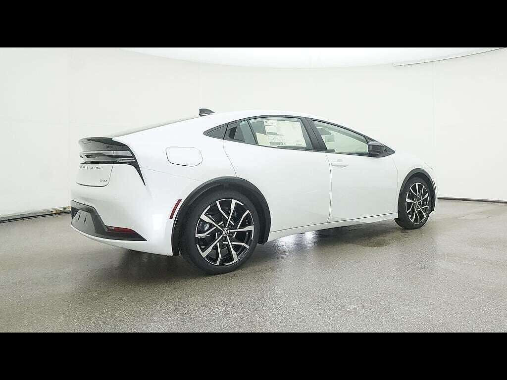 New 2026 Toyota Prius Plug-In Hybrid FWD image 72