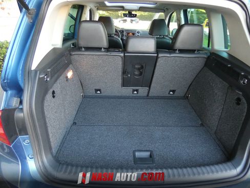 Used 2017 Volkswagen Tiguan SEL FWD image 67