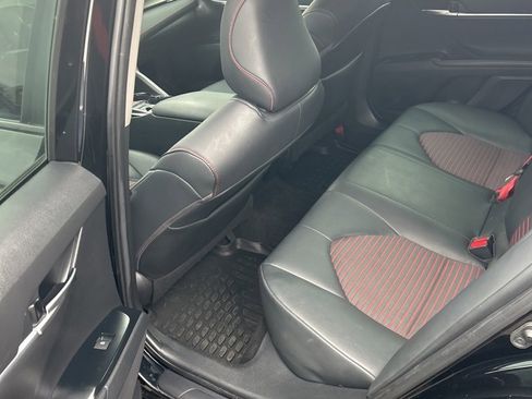 Used 2020 Toyota Camry TRD image 9