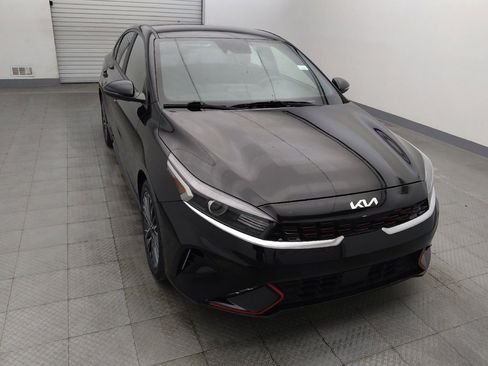 Used 2023 Kia Forte GT-Line w/ GT-Line Technology Package FWD image 14