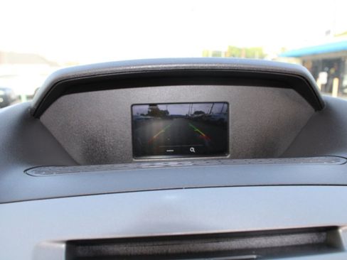 Used 2017 Ford Transit 150 XLT image 10